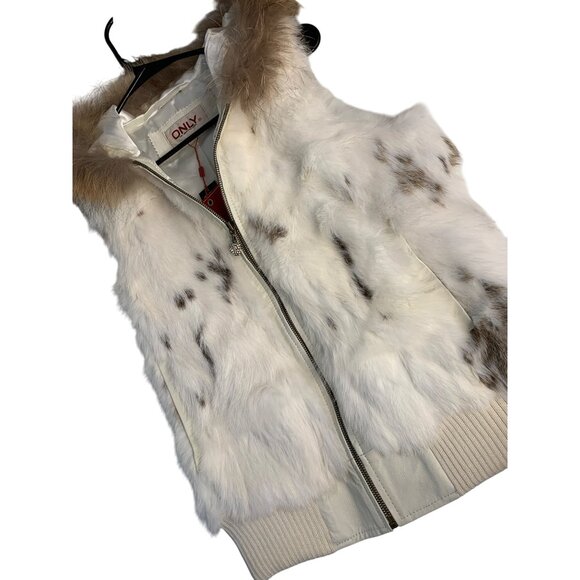 NWT Only Brand Womens White Genuine Rabbit Fur Hooded Vest 8936 Size XS/S - Picture 2 of 11